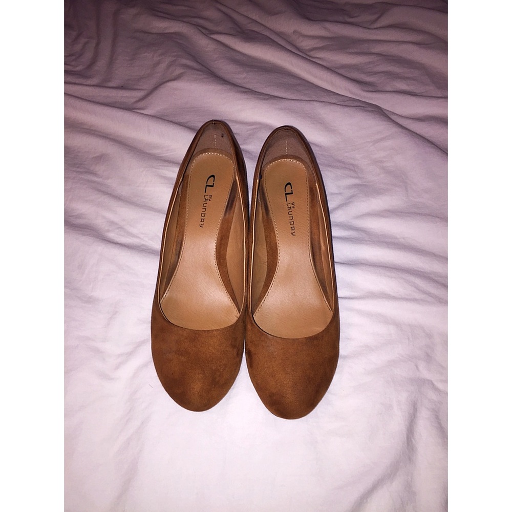 Chinese Laundry Wedges